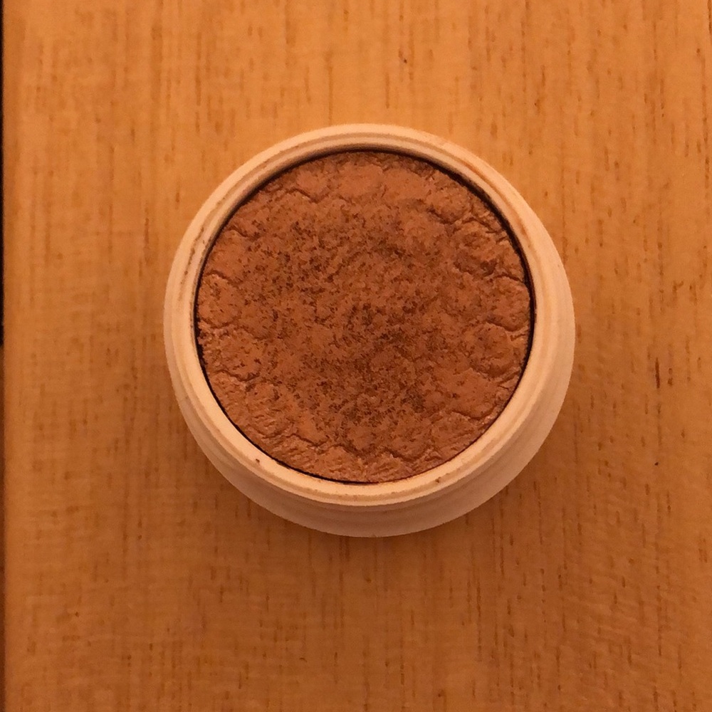 Peach Eye Shadow Bundle- Morphe, Ulta, Colourpop - Picture 10 of 12